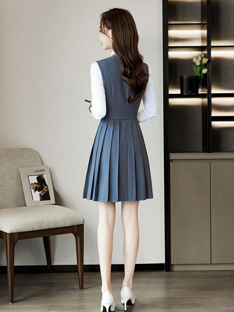 Kindergarten teacher garden clothes interview clothing dress suit group kindergarten teacher fashion temperament early education overalls women