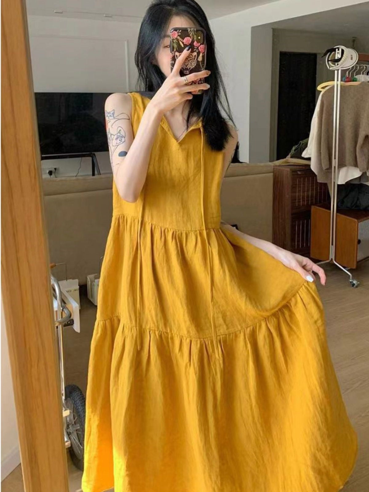 Summer New Cotton and Linen Ins Gentle Solid Color Sleeveless dress French Loose Strap Slimming Holiday Style Long Dress
