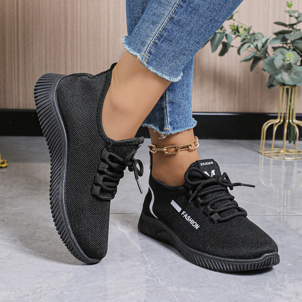 Cross-Border Black Sneakers for Women, Non-Slip, Soft-Soled, Comfortable Women's Shoes, Versatile Square Dance Shoes, Mom Shoes, Kitchen Shoes, Flat Shoes